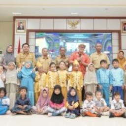 Dikbud Halteng Gelar Pelatihan Teknik Mendongeng dan Pembuatan Cerita Anak.jpg